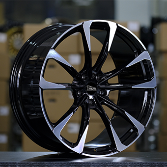 5562F Cerchi Lamborghini con superficie lavorata nera
