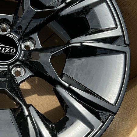 Llantas RZB01 en negro brillante para BMW IX 2022.