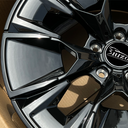 Llantas RZB01 en negro brillante para BMW IX 2022.