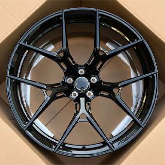 21 Inch Gloss Black Y Spoke Audi RS6 Wheels