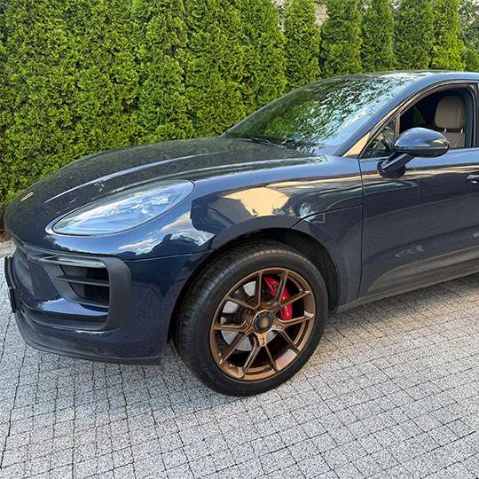 Bronze Centerlock wheels for Porsche Macan S