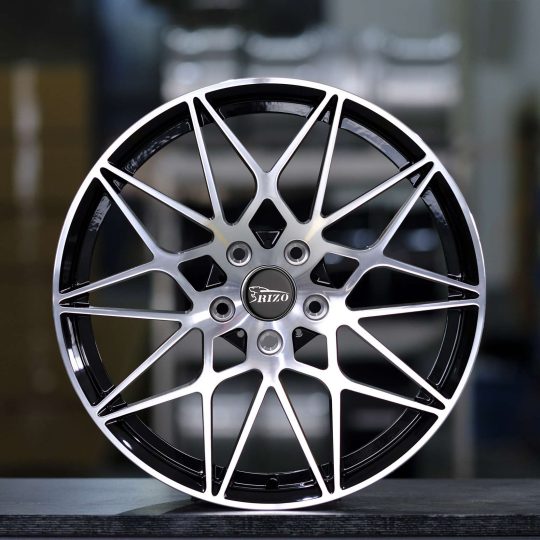 758F 18 19Inch BMW M4 BMF Front 1-3